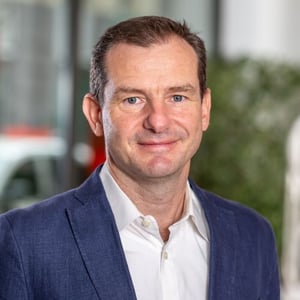 rené-jenni-leuchter-sq